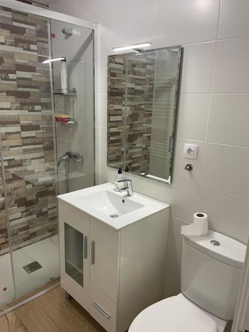 Precioso Duplex En Oviedo Wifiアパートメント エクステリア 写真